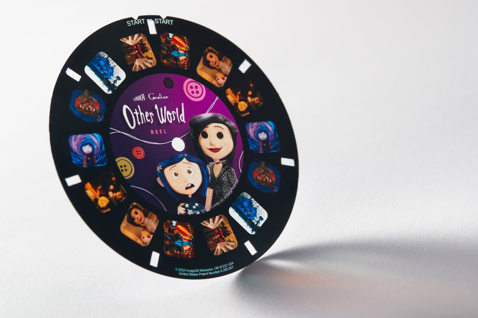 Coraline's Other World 3D Viewer – The LAIKA Shop